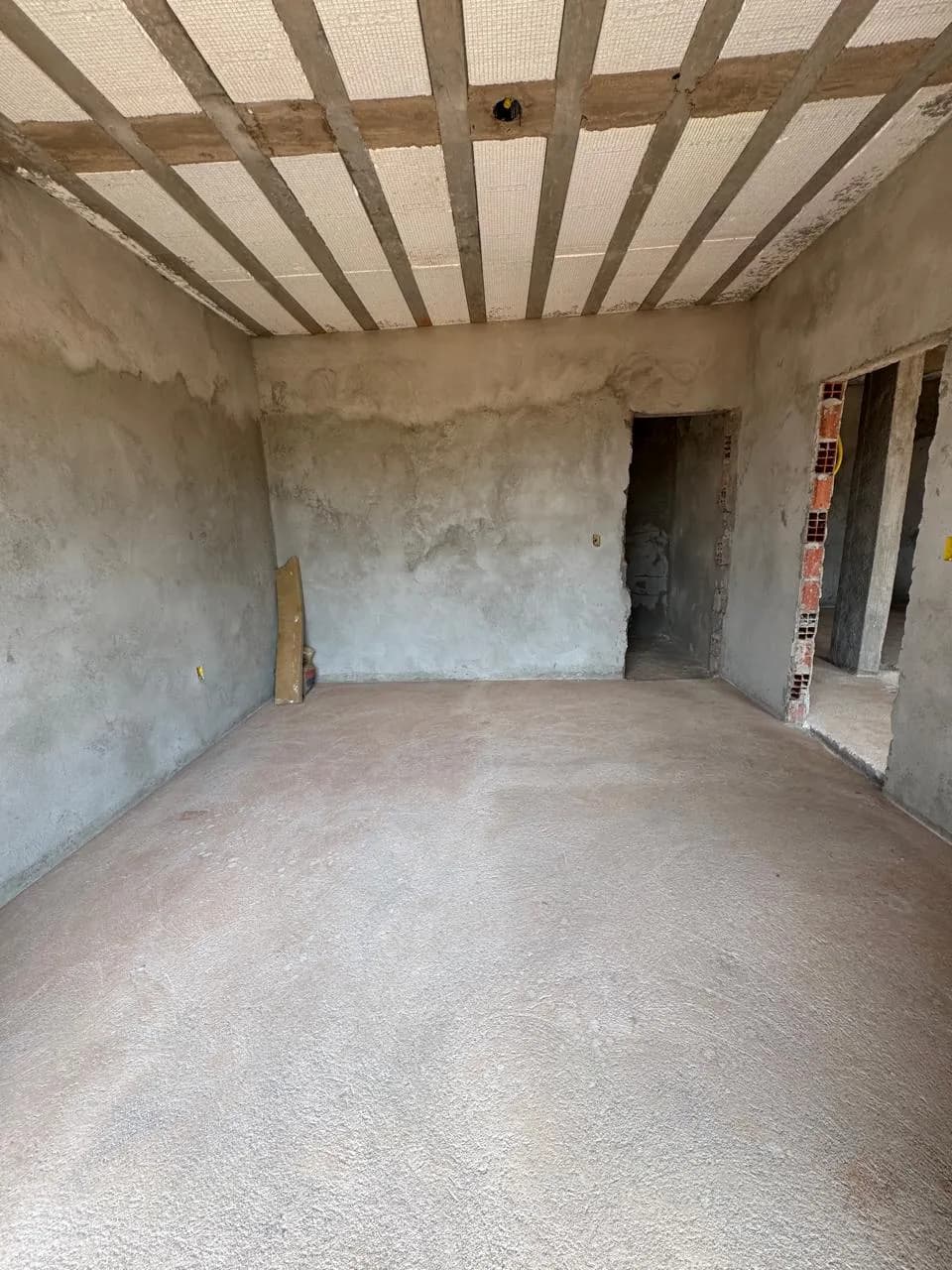 Vendo Sobrado na QNM 38, Taguatinga Norte, A Vista. — foto 1