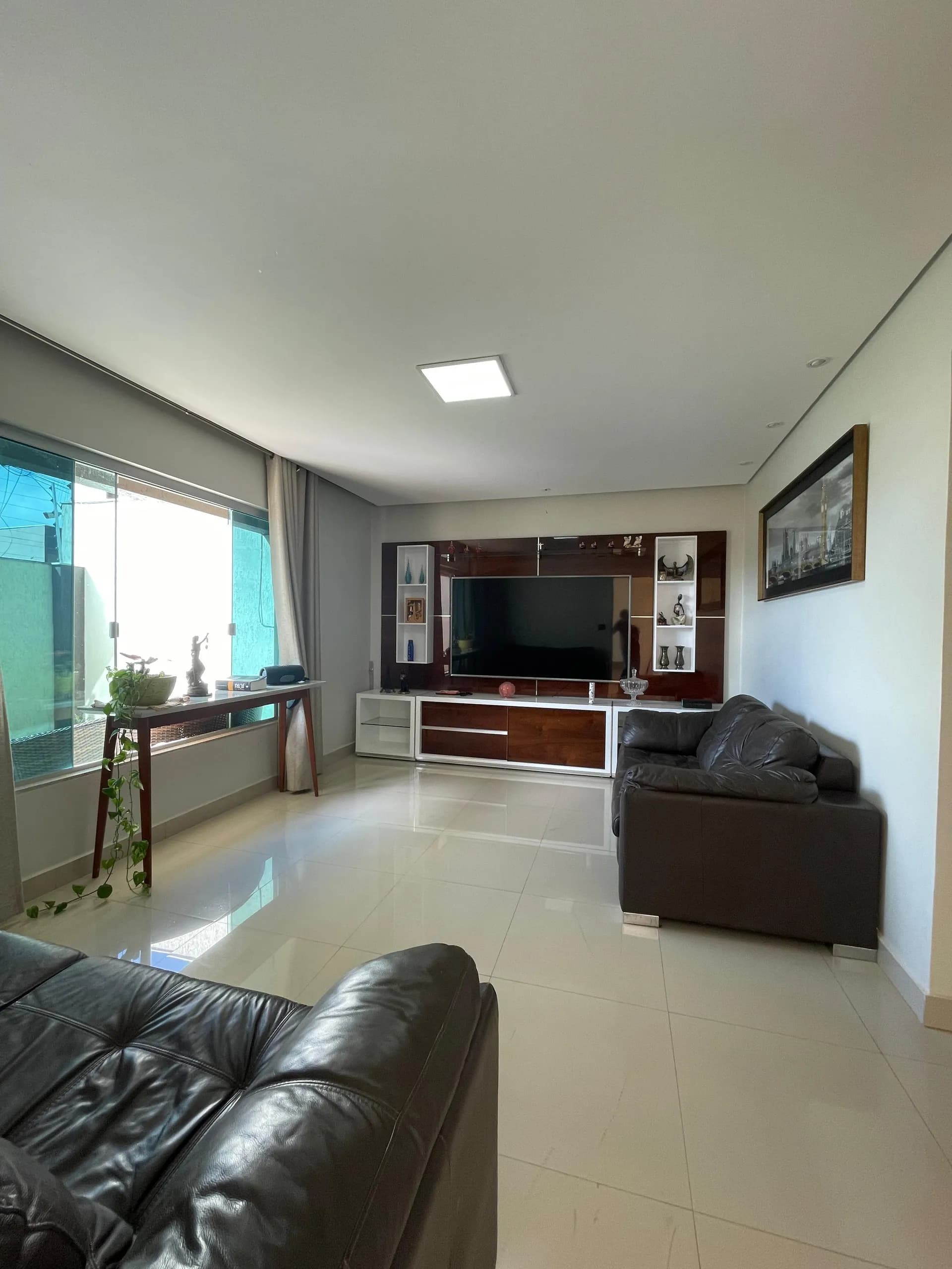 Vendo sobrado na QNJ 43, Taguatinga Norte, a vista. — foto 1