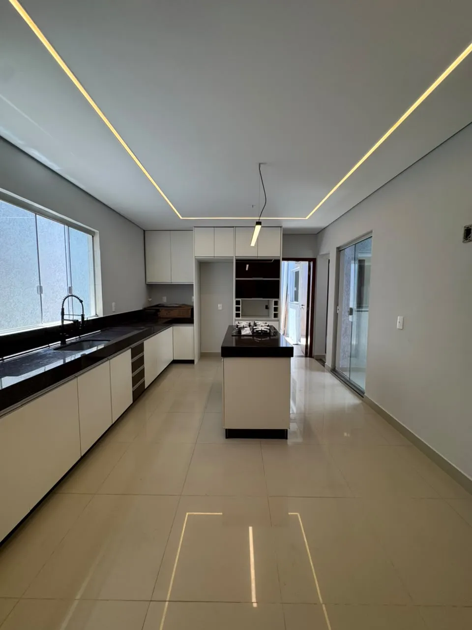 Vendo Casa na QNO 13, Setor O, Ceilândia, Aceita Financiamento. — foto 1